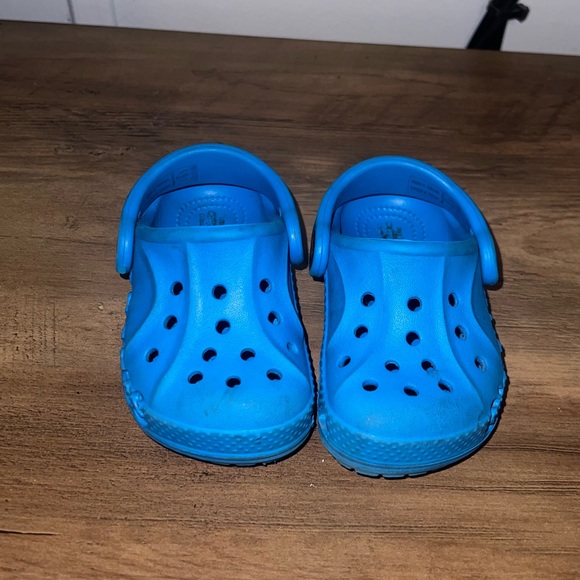 Infant baya clogs crocs size 4c - Picture 2 of 3